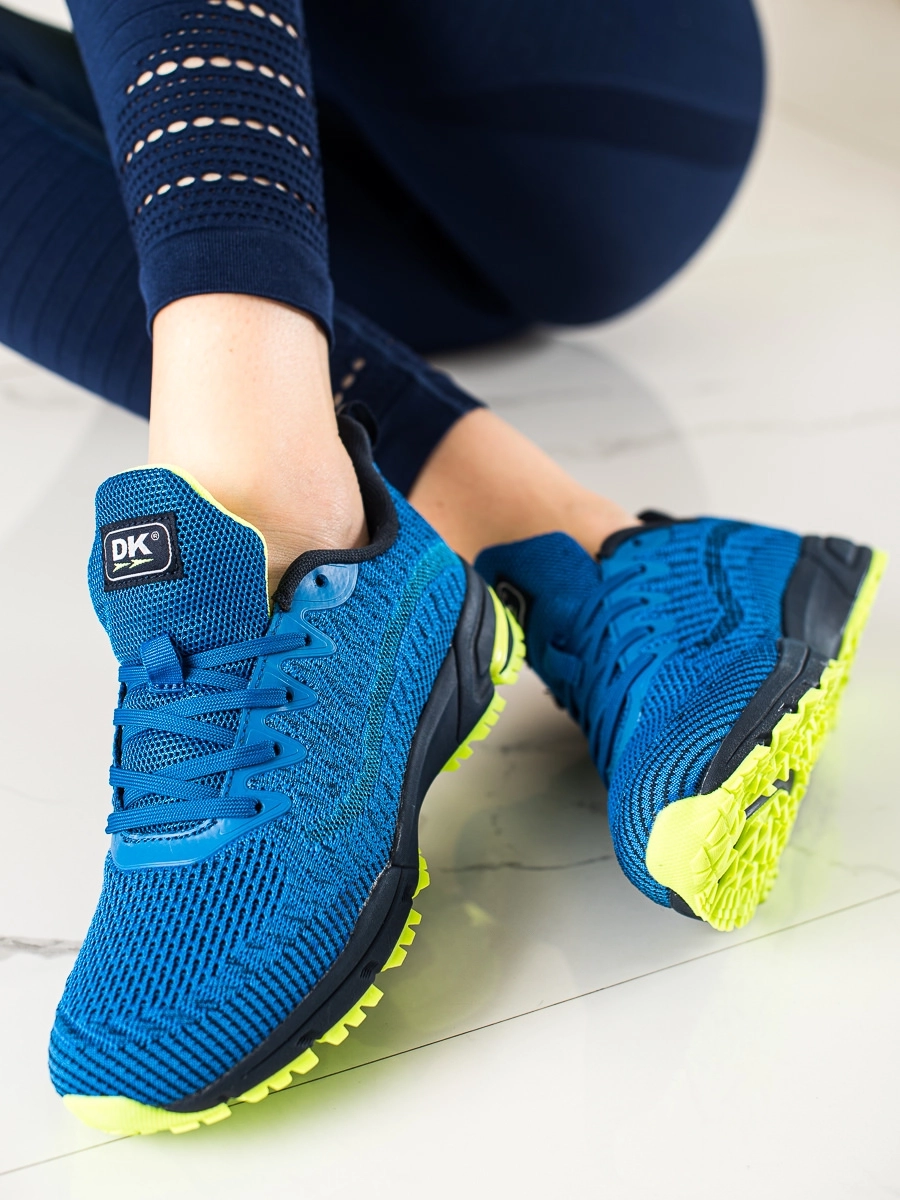 Adidași albaștri trendy pentru femei fără toc