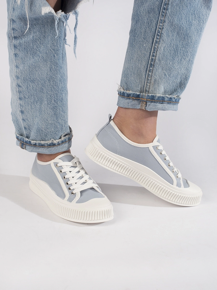Adidași trendy de culoare albastră pentru femei fără toc